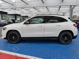 Mercedes-Benz GLA 180 AMG +R-Kamera+Ambiente+NightPak+LED+AHK+ - mit Benzin-Antrieb: Beheizbares Lenkrad, Geländewagen