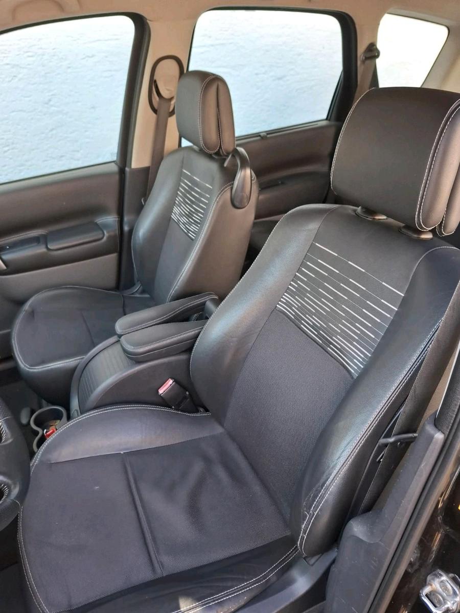 Renault Grand Scenic 2009 — photo 9