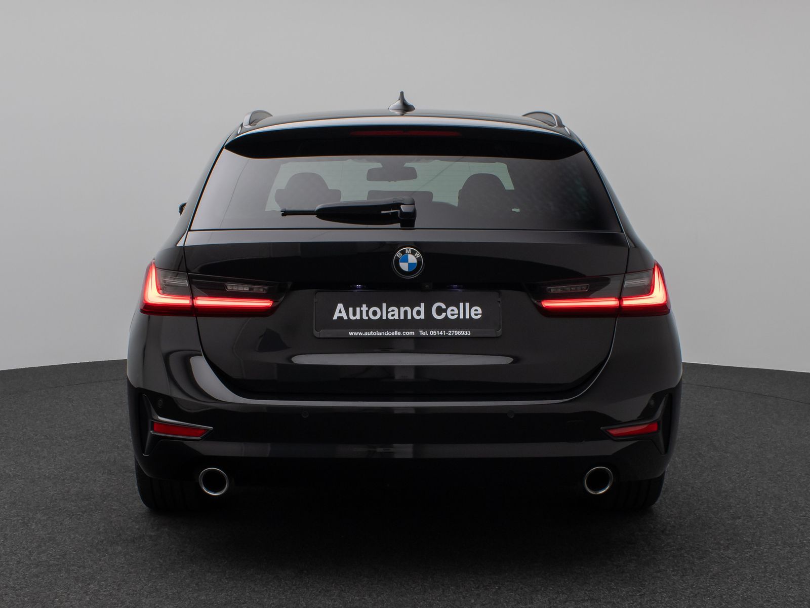 Fahrzeugabbildung BMW 320d  Kamera DAB HiFi DrivAssist Alarm LED Sport