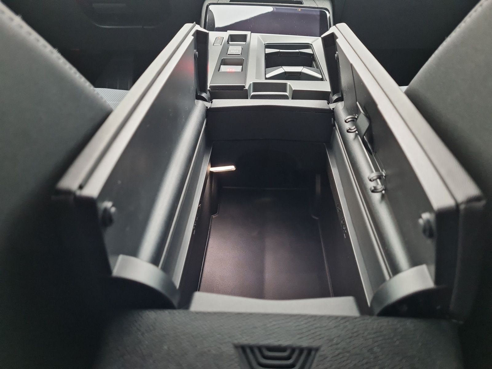 Opel Grandland (X) - Bild 21