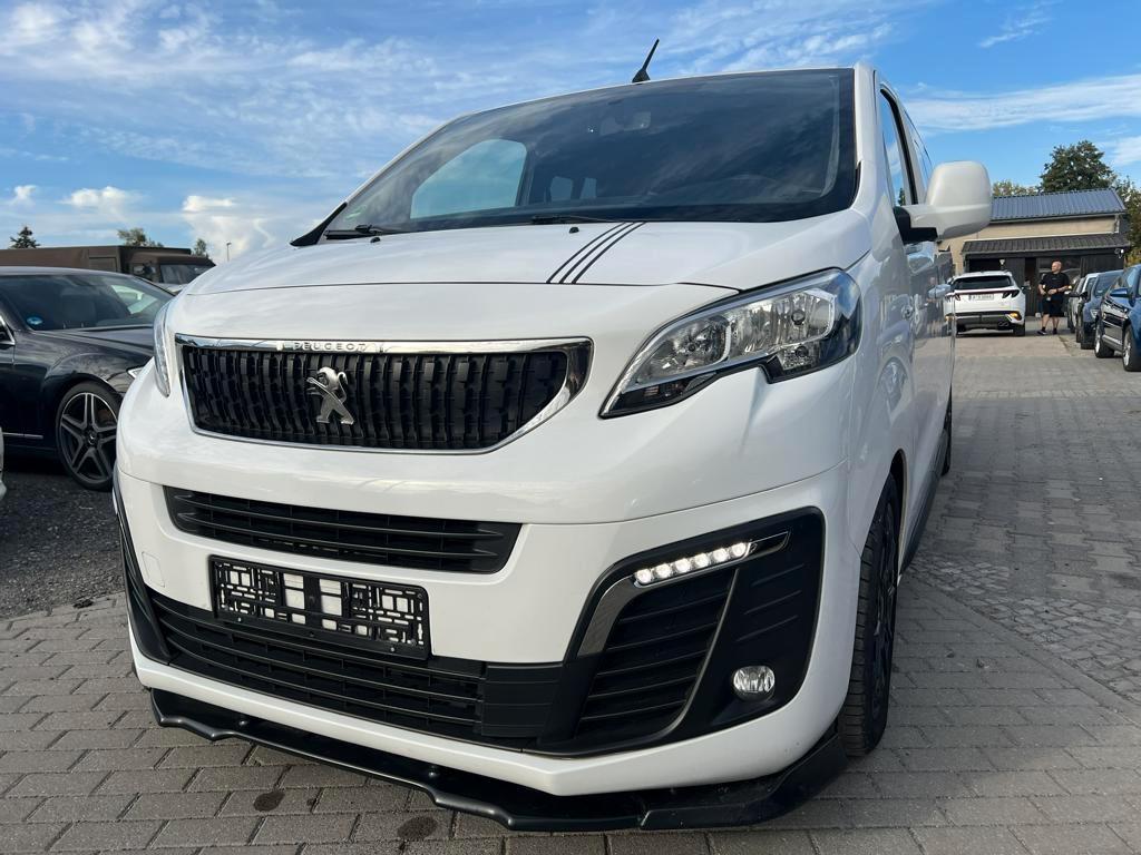 Peugeot Traveller