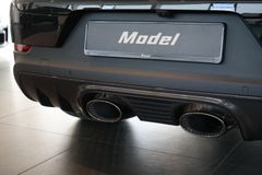 PORSCHE Cayenne GTS Coupé | Leichtbau Sport-Paket PORSCHE Cayenne GTS Coupé | Leichtbau Sport-Paket