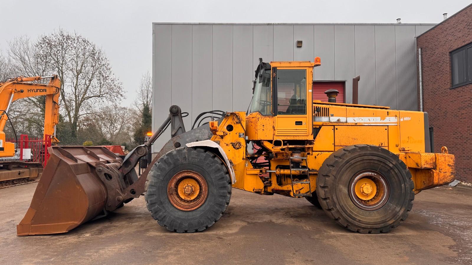 Volvo L180C