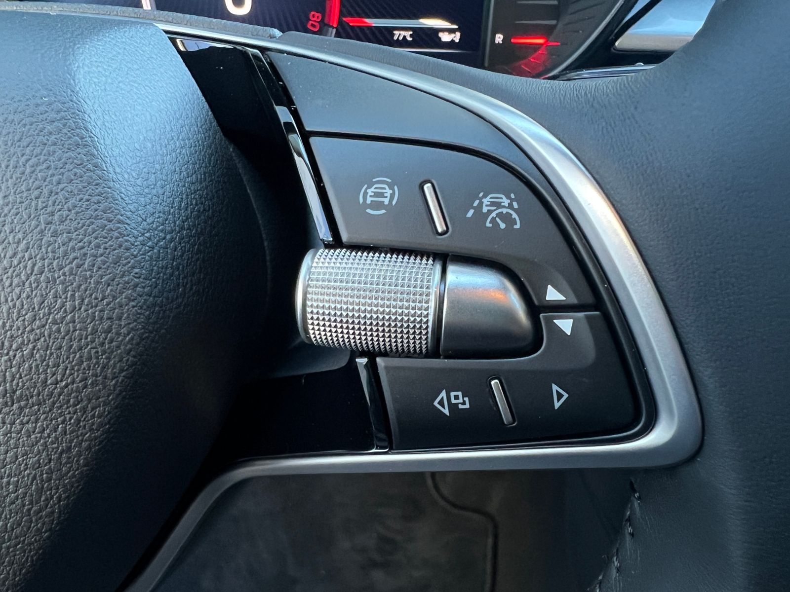 Fahrzeugabbildung SKODA Fabia Selection 1.0 TSI DSG *LED, ACC, 15'-LM*