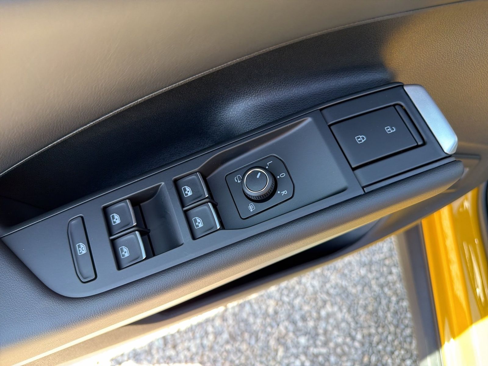 Volkswagen T-Roc - Bild 15