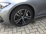 BMW 330 i xDrive Touring M Sport Navi HIFI Soundsyst - BMW 3er Reihe: Kombi