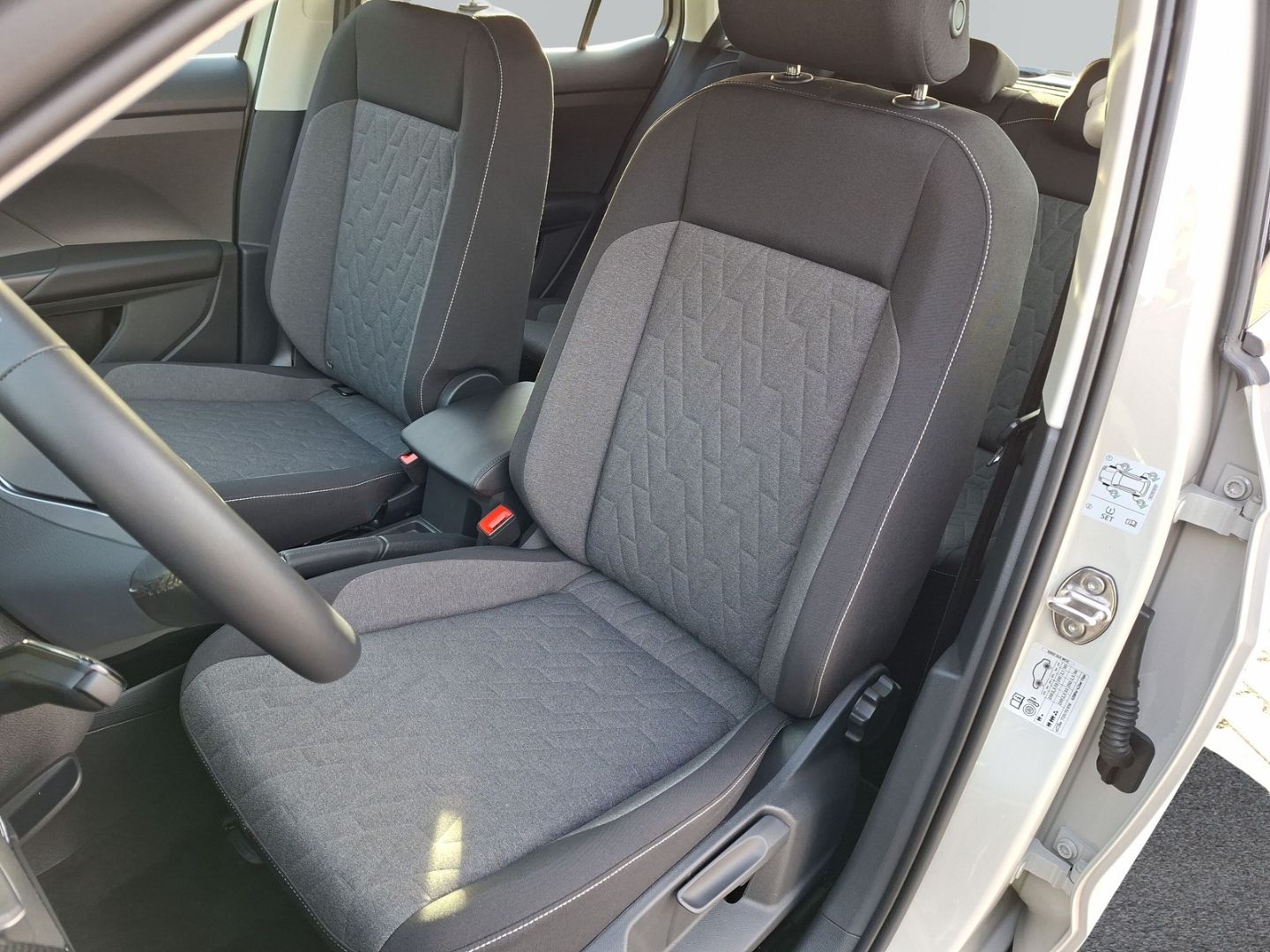 T-Cross 1.0 TSI Life *NAVI*ACC*GARANTIE*