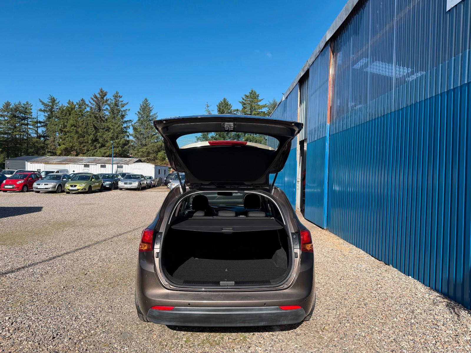 Kia Cee'd Sportswagon**Automatik**90 TKM**Kamera**Le