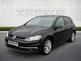 Volkswagen Golf VII 1.5 TSI Highline StandHZG Navi LED Sper