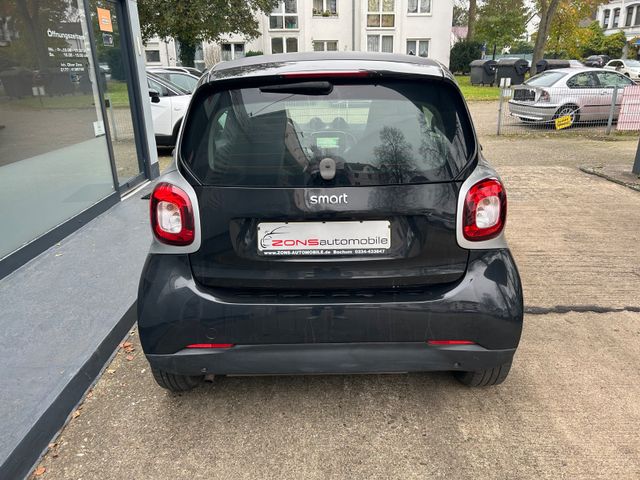 Fahrzeugabbildung Smart ForTwo +Navi+Leder+SHZ+BT+AllwetterLM