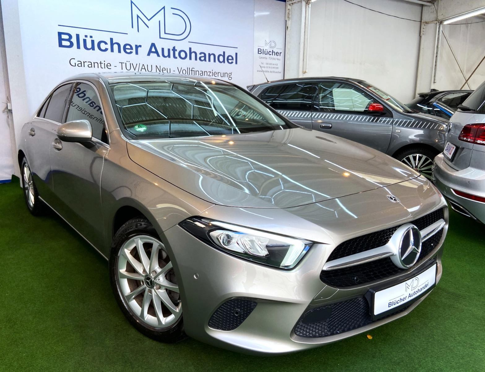 Mercedes-Benz A-Class A Limousine Sonderedition Automatik LED, миниатюра 2