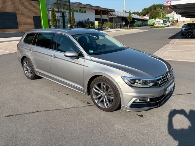 VW Passat Variant R-Line 2.0 TDI SCR 140kW DSG 