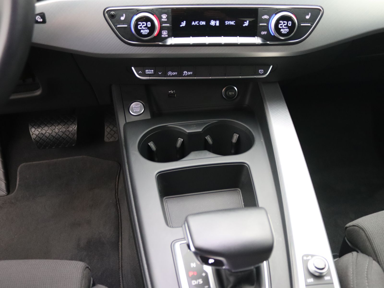 Audi A4 - Bild 15