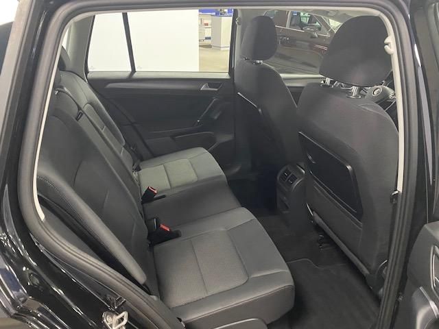 Fahrzeugabbildung Volkswagen Golf Sportsvan 1.5 TSI Comfortline+APP+ACC+KAMER