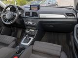 Audi Q3 2.0 TFSI S-tronic sport quattro PANORAMA NAVI - Audi Q3 in Hagen
