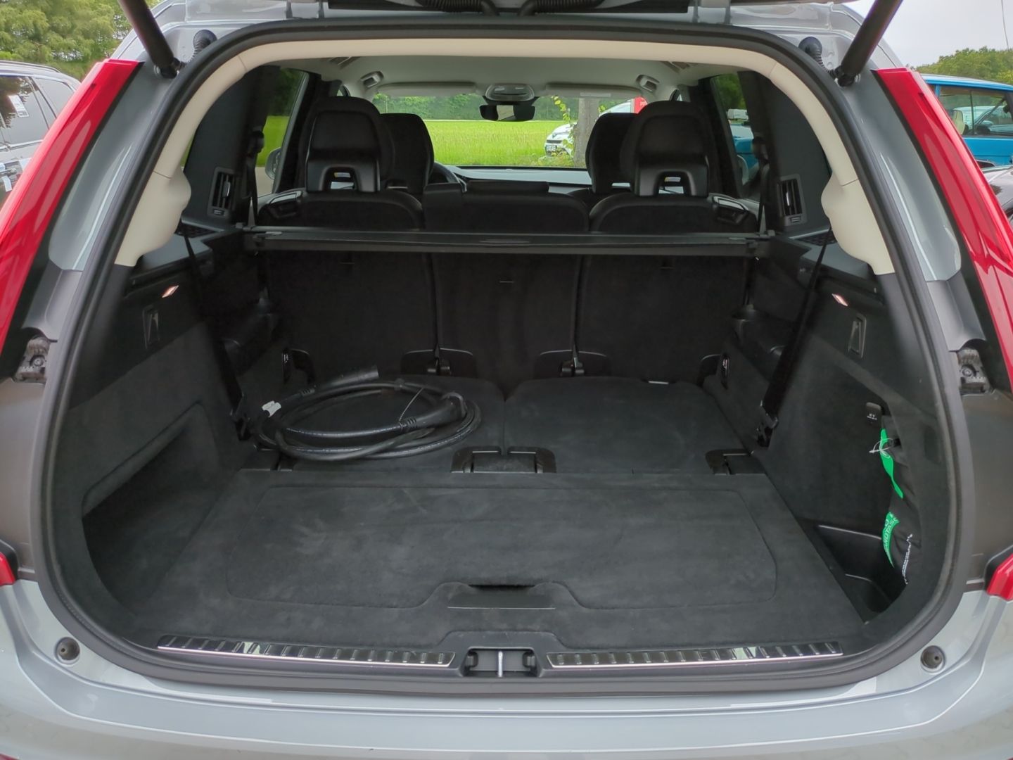Volvo XC90 Core Recharge Plug-In Hybrid AWD 7-Sitzer S foto 14