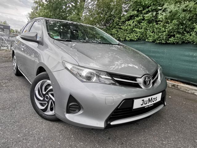 Toyota Auris Cool