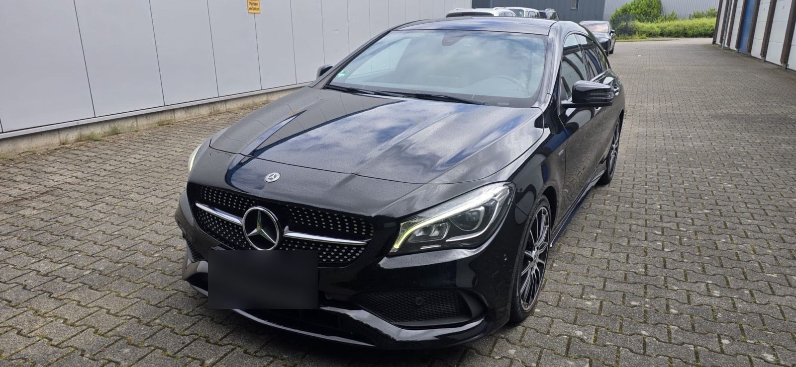 MERCEDES-BENZ Mercedes-Benz CLA 180 Shooting Brake - AMG...