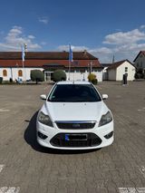 Ford Focus DA3 - Ford Focus mit Benzin-Antrieb: Da3