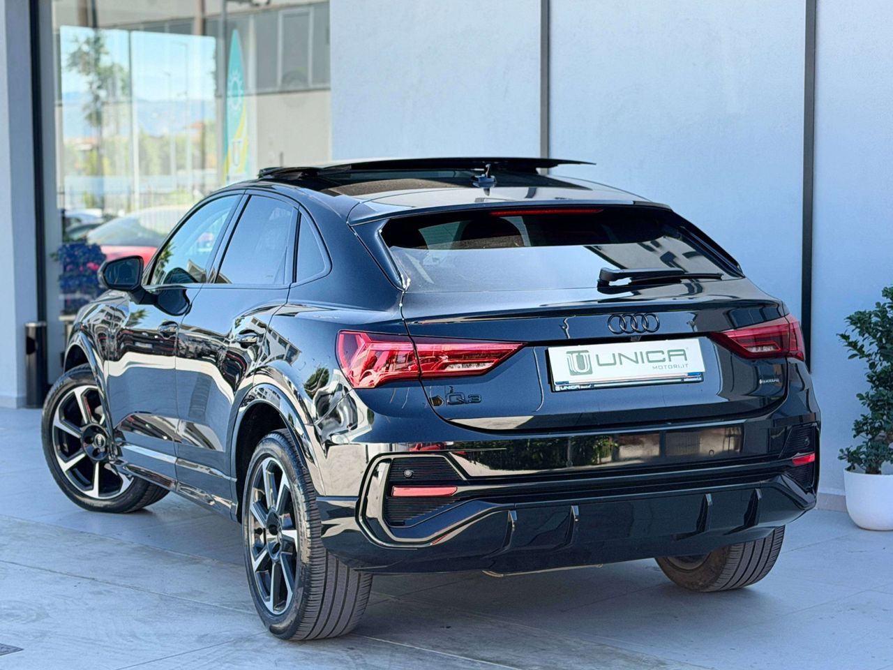 Audi Q3 Sportback 35 2.0 TDI S-LINE QUATTRO S-Tr imagem 3