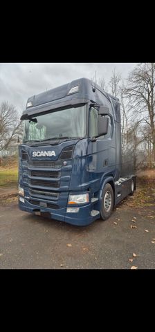 Scania S450