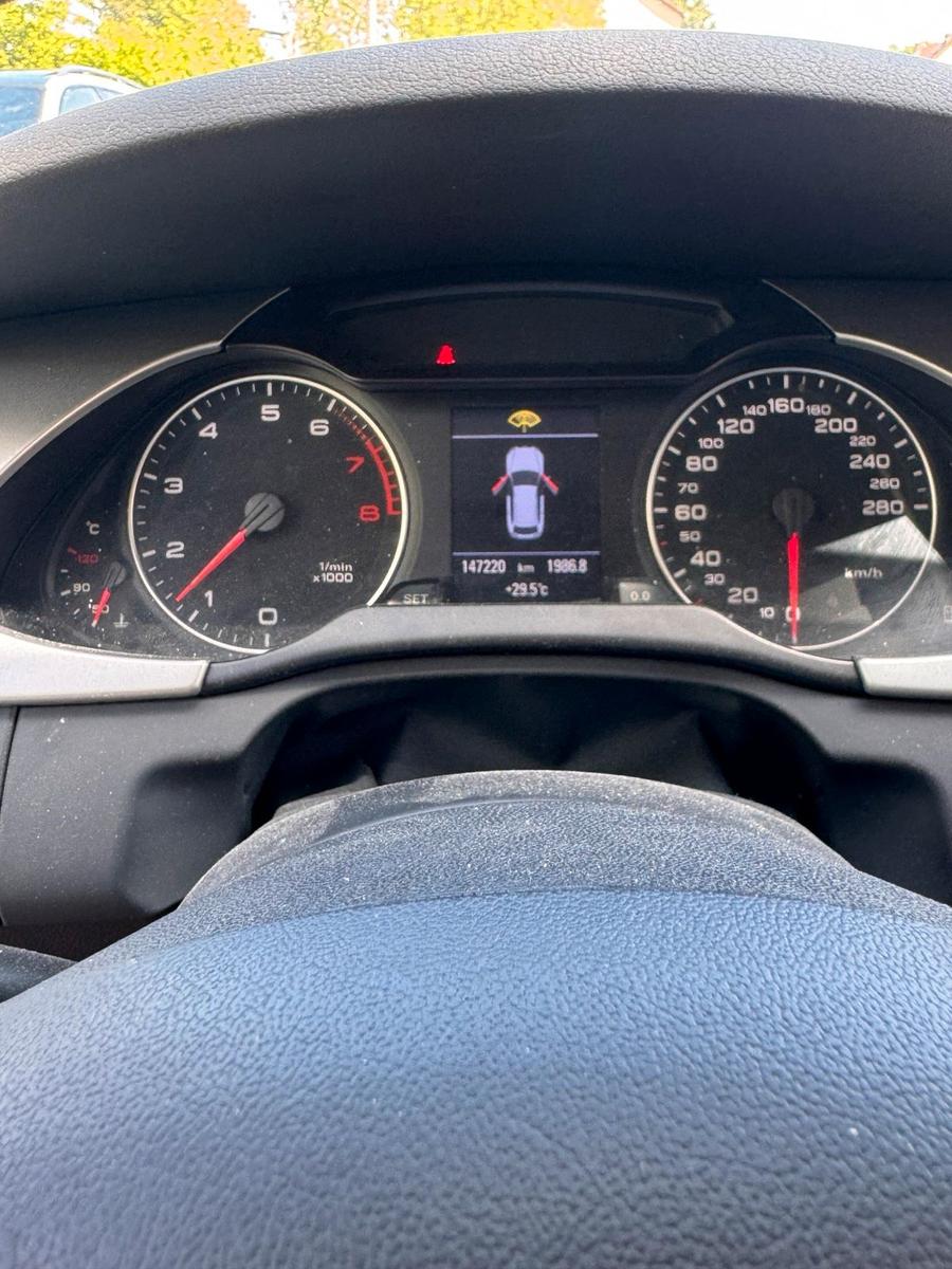 Audi A4 2008 — photo 11