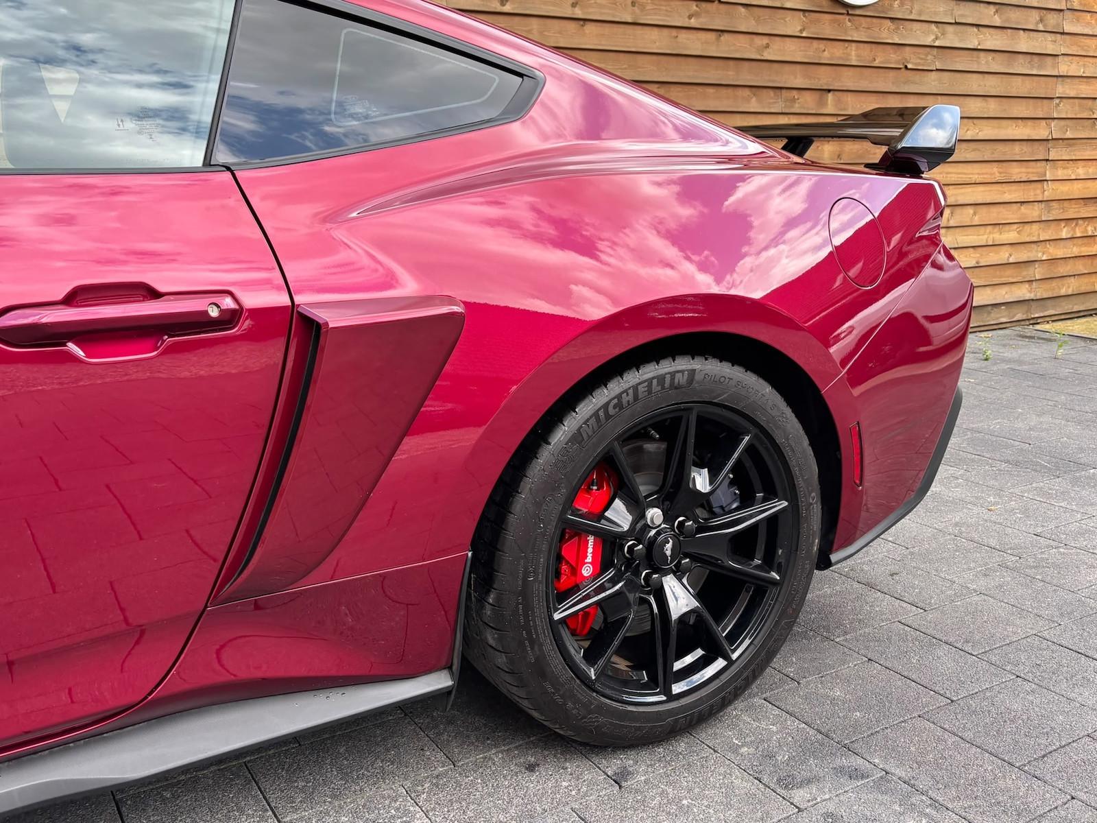 Ford Mustang 5.0 V8 Fastback GT Klappe LED ACC Brembo