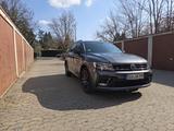 Volkswagen Tiguan 2.0 TDI SCR 140kW DSG 4MOTION Highlin... - Volkswagen Tiguan: TDI 140