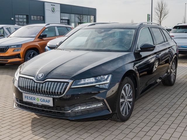 Skoda Superb Combi Style iV 1.4TSI DSG AHK/NAV/SHZ/PSD