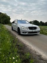 Mercedes-Benz Mercedes Benz E 500 4Matic - Mercedes-Benz E 500 aus 2005