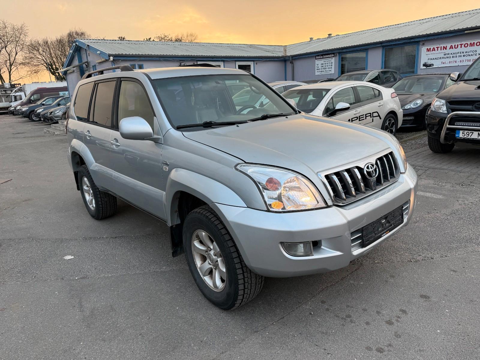 Toyota Land Cruiser Automatik 3.0 D-4D C