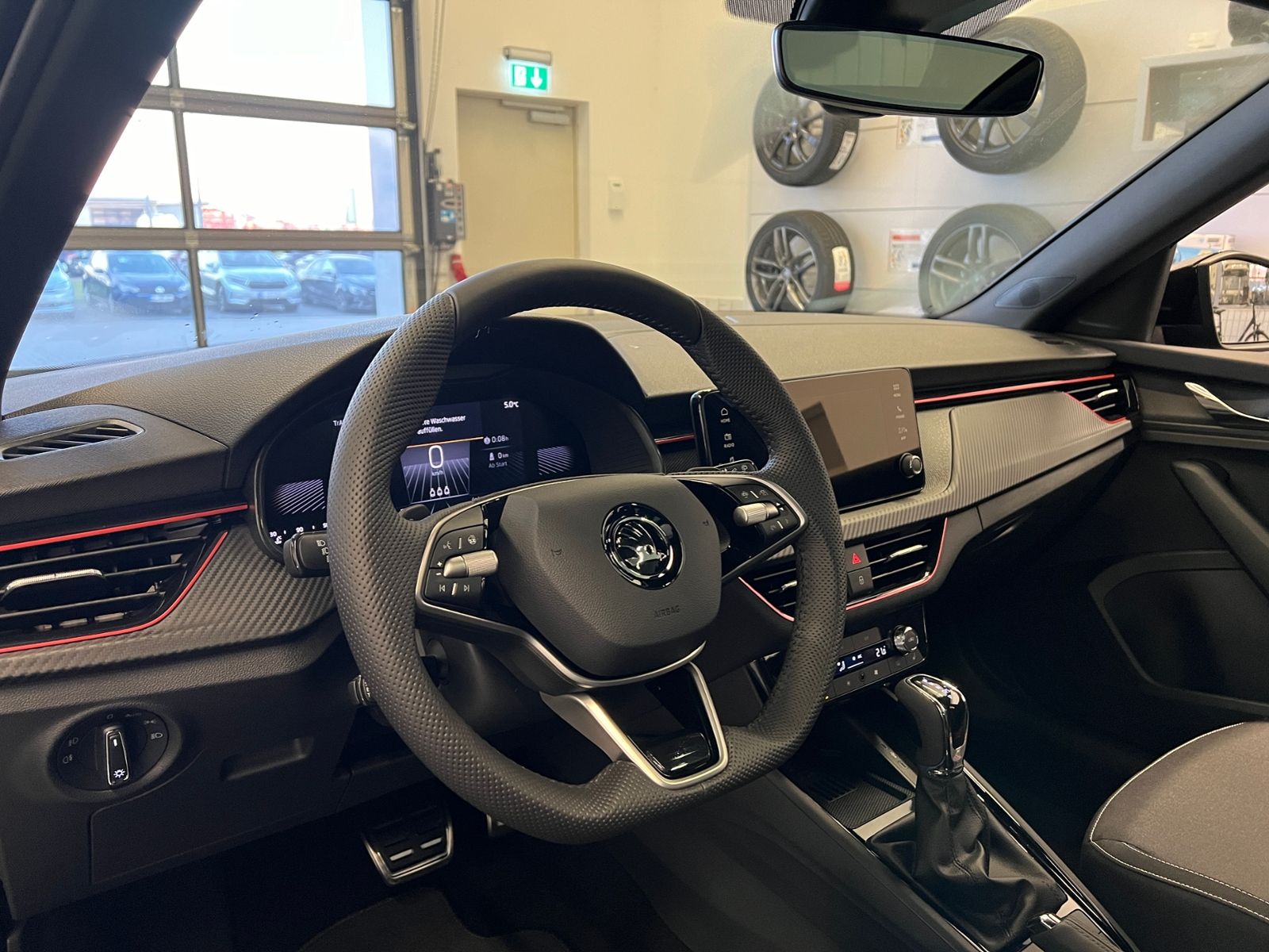 Fahrzeugabbildung SKODA Kamiq Monte Carlo 1.5 TSI DSG *AHK*