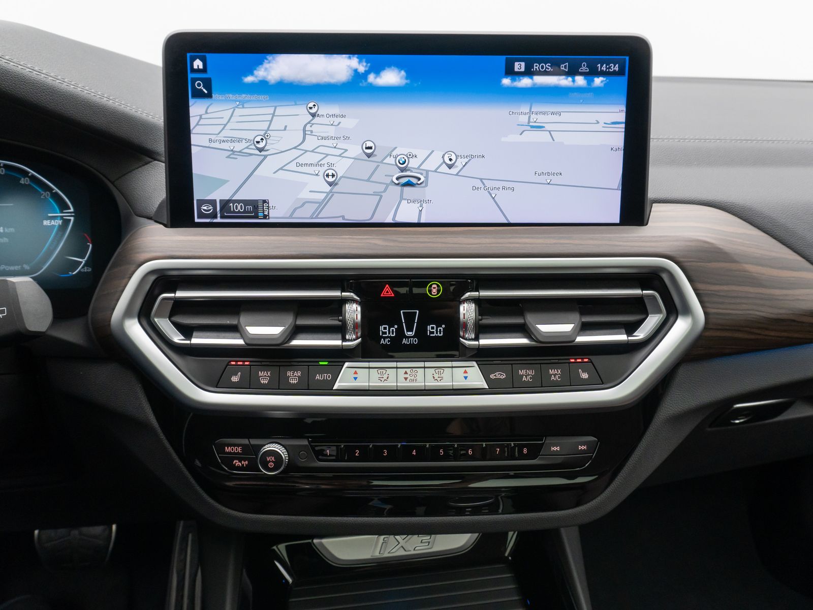 Fahrzeugabbildung BMW iX3 Impressive M Sport Panorama 360°HUD DAB H/K