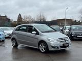 Mercedes-Benz B 180 Autotronic SHZ/PDC/HU/Service neu - gebrauchte Mercedes-Benz B-Klasse aus dem Jahr 2011