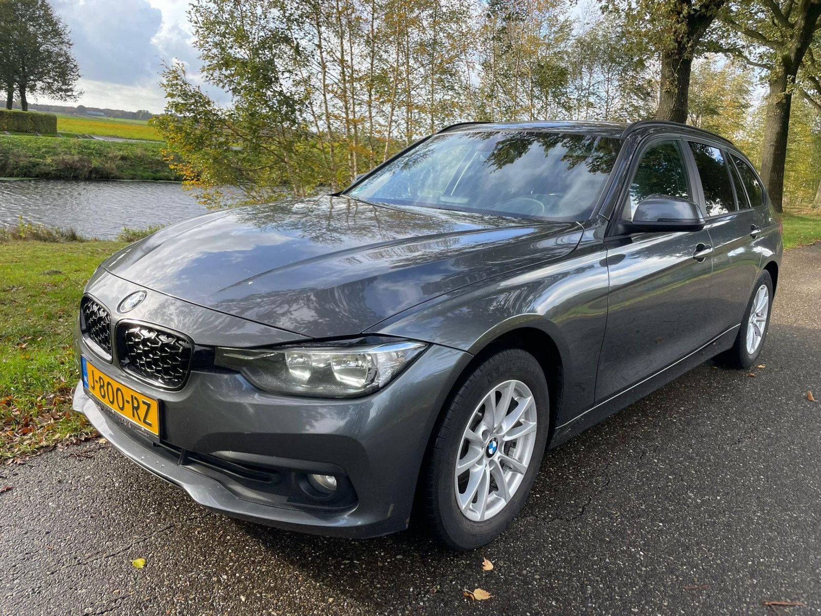 BMW BMW 3-serie Touring 316d Centennial High Executive