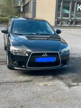 Mitsubishi Lancer Sportback - Mitsubishi Lancer aus 2011: Sportback