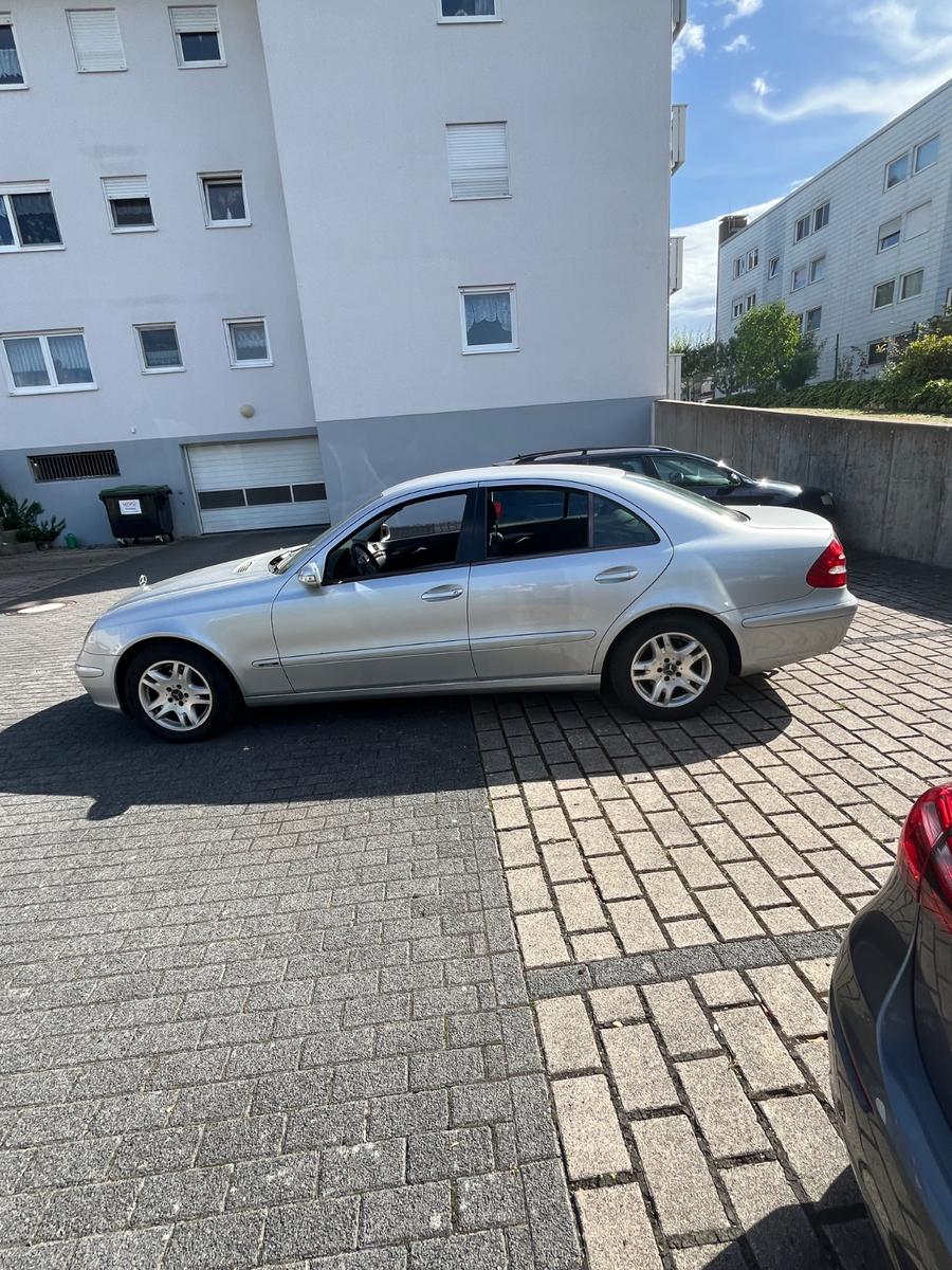 Mercedes-Benz E 220 CDI Classic