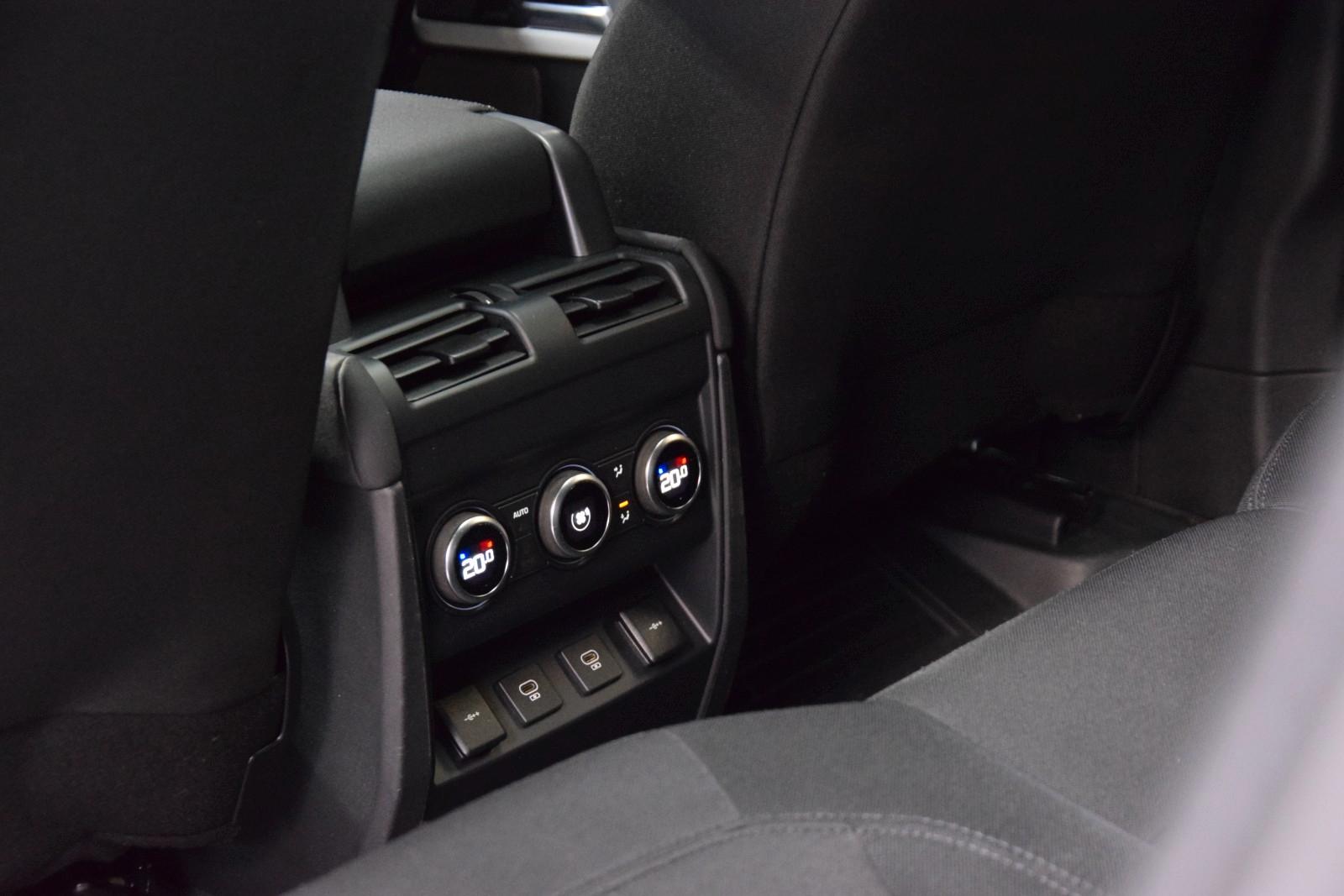 Land Rover Defender 110 Hybrid P400e Navi|1e Hand|Panorama