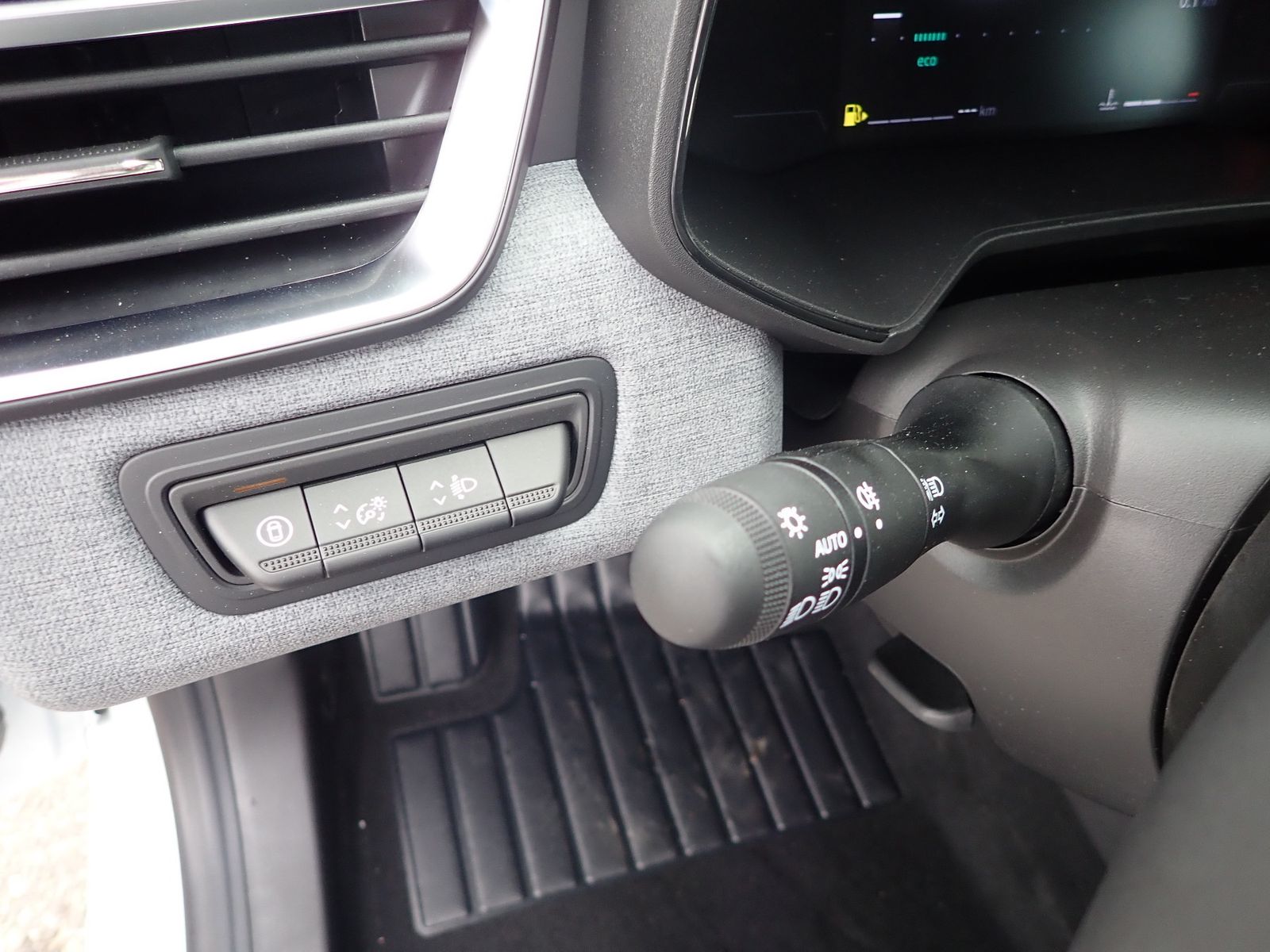 Fahrzeugabbildung Renault Clio Evolution SCe 65/GJR/EPH/AC/SH