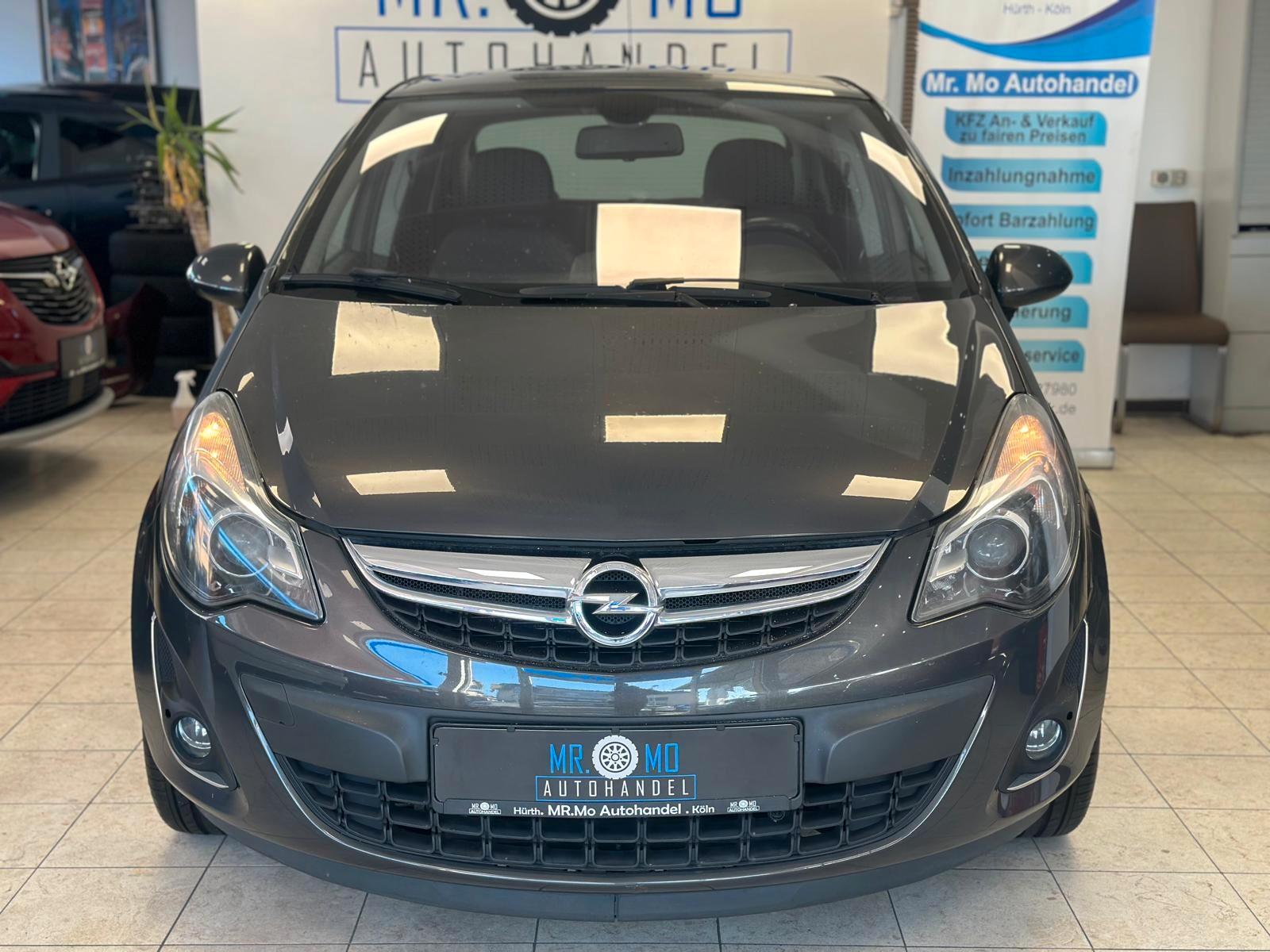 Opel Corsa D Innovation°Klima°Panorama°2.Hand