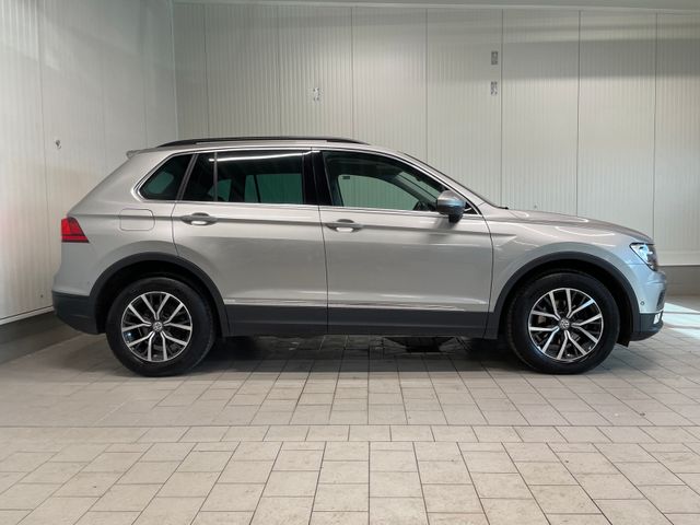 Tiguan Comfortline 2.0 TDI AHK NAVI LED ACC