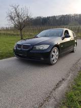 BMW E91 325i Sommerfahrzeug - BMW 325 aus 2007: Kombi, 325i