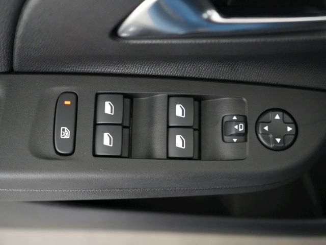Corsa F FACELIFT GS+RÜCKFAHRKAMERA+SITZ-/LENKRAD