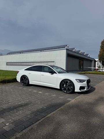 Audi A6 45 TFSI quattro  S line  Head up (Beschädigt)