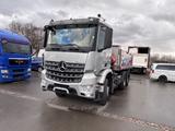 Mercedes-Benz Arocs 4   6x4 Dreiseitenkipper mit Ladekran - Angebote