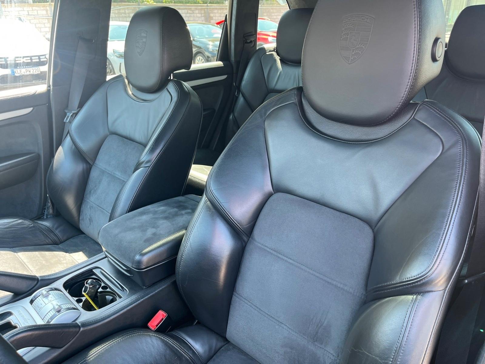 Porsche Cayenne GTS