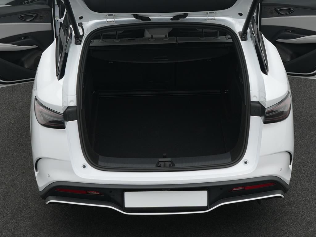 BYD SEAL 6