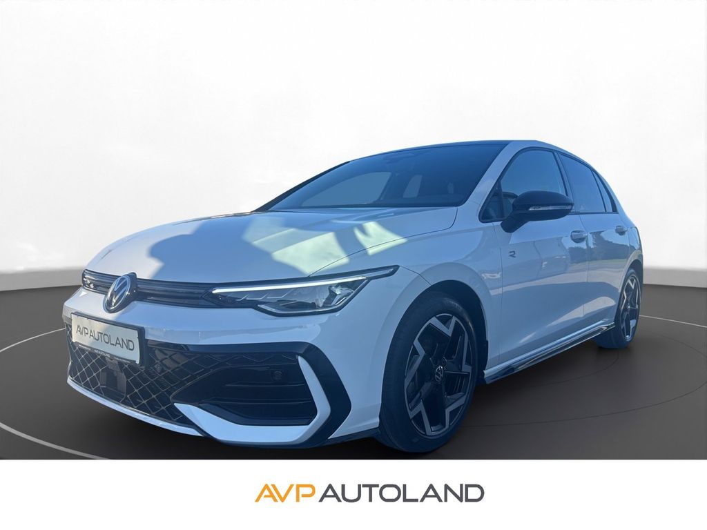Golf VIII 1.5 eTSI DSG R-Line | NAVI | LED |