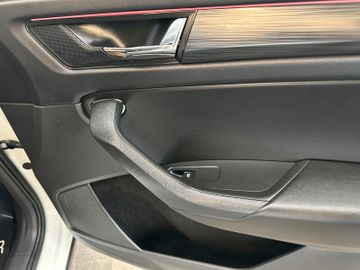 Skoda Kodiaq Soleil 4x4 *Navi*AHK*LED*