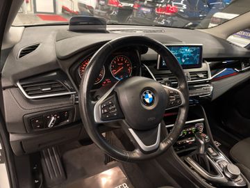 BMW 225 Active Tourer *HEAD-UP*KAMERA*NAVI*ACC*